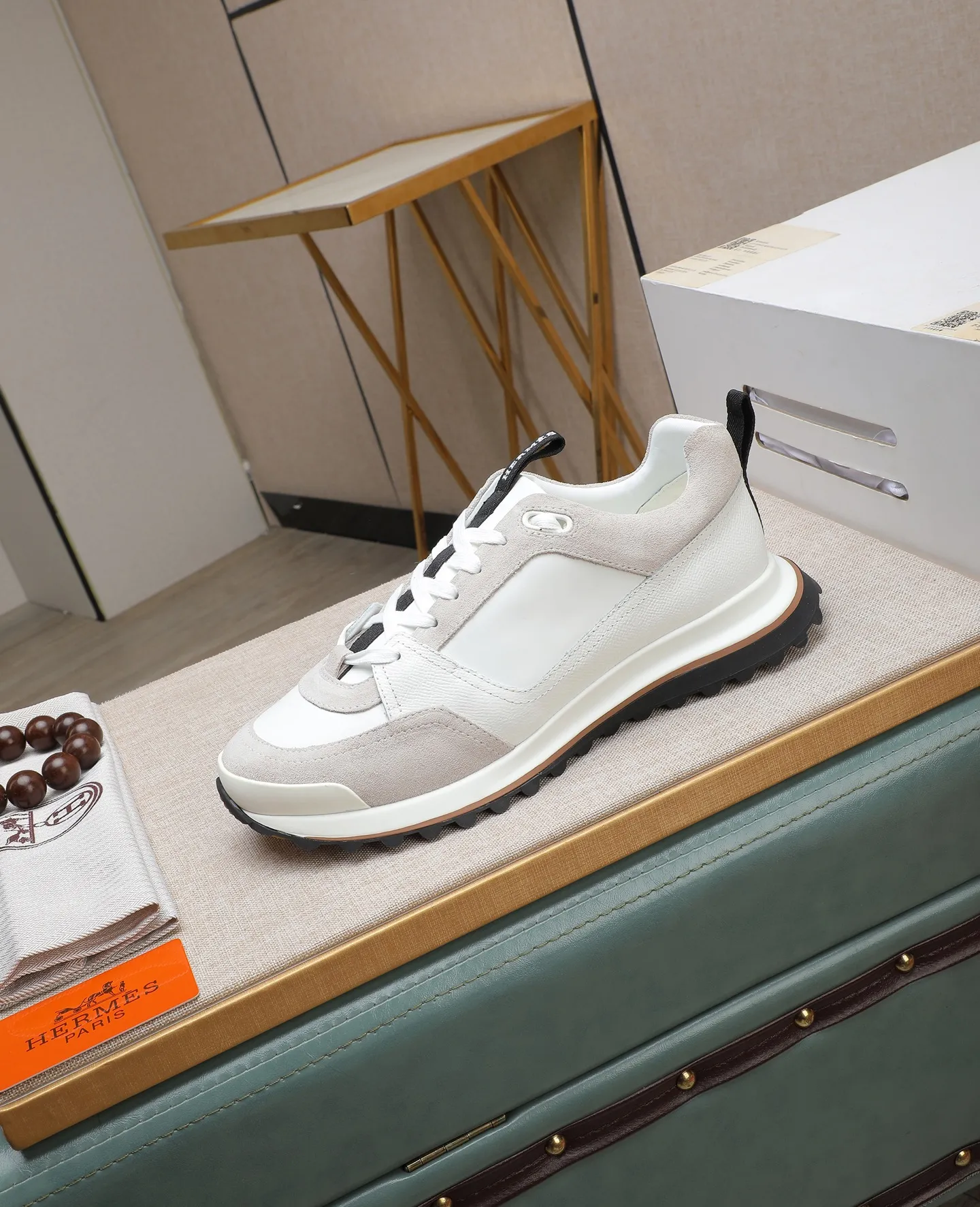 Men's shoes 💰760 Hermes🐴 25ss new autumn and winter products! Classic boot shape + British color matching design, imported calfskin, classic and durable! The original inverted mold last, the ultimate 1:1 shape, and the imported high-end cowhide presents a refined texture! Open the mold to customize the A-grade high-density private mold outsole with luxurious packaging! - Unique quality, 39-44 (38 45 46 customized)